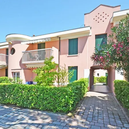 Mare Aparthotel *