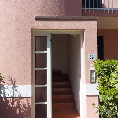 Mare Aparthotel *
